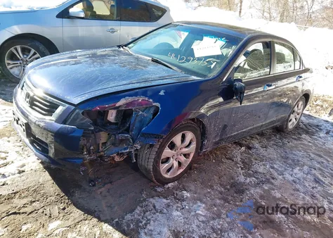 2008 Honda Accord 3.5 Ex-L из США, поврежденный, VIN 1HGCP36848A077808
